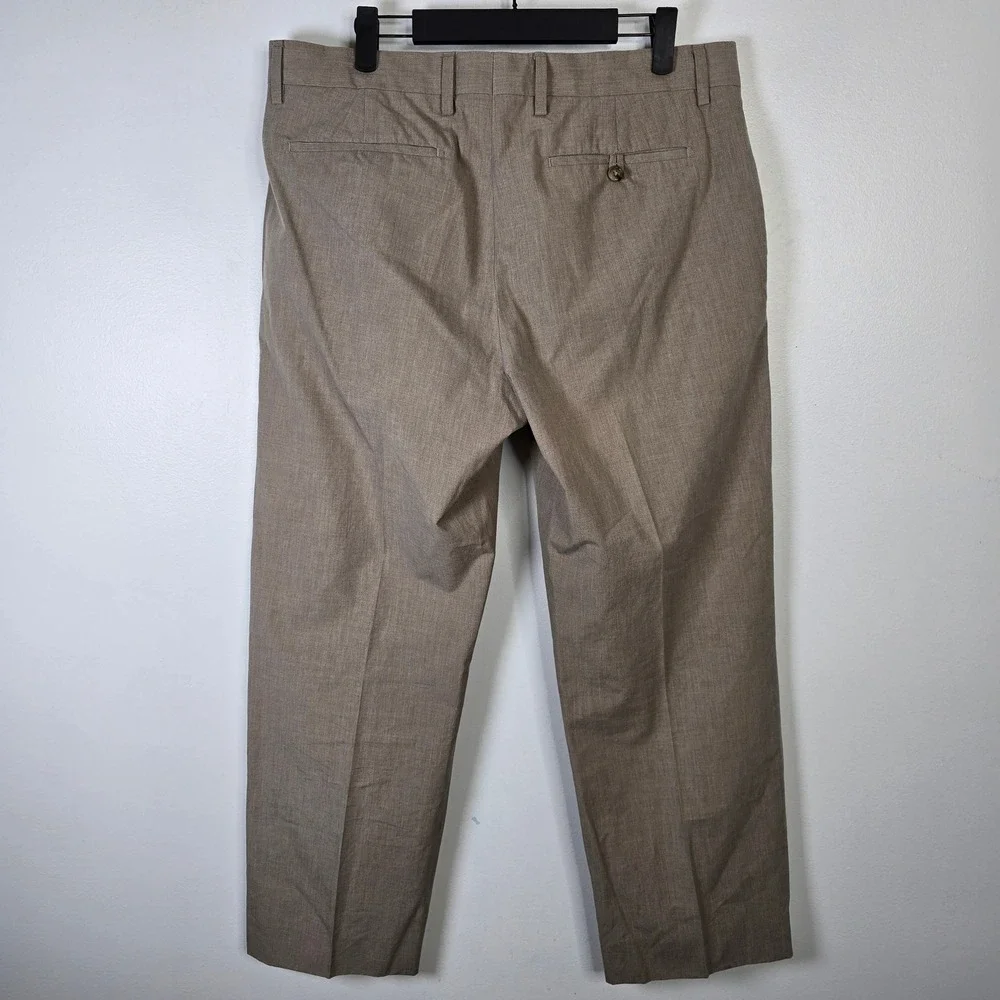 Banana Republic Modern Fit Men's Tan Cotton Dress‎ Pants Size 33x30